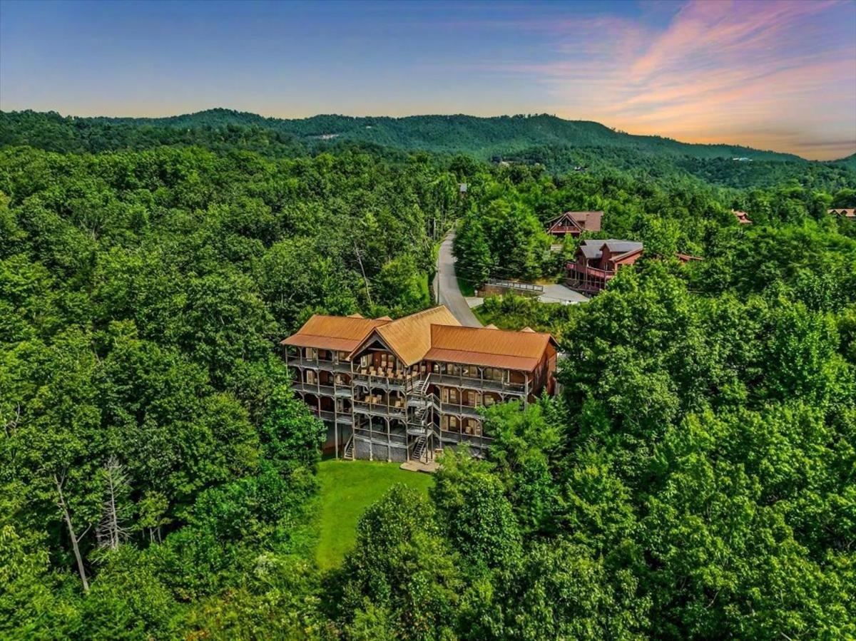 Gatlinburg Mansion Cabin Pittman Center Exteriör bild